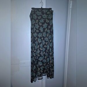 Lularoe Size Small Elegant Black Paisley Maxi Skirt